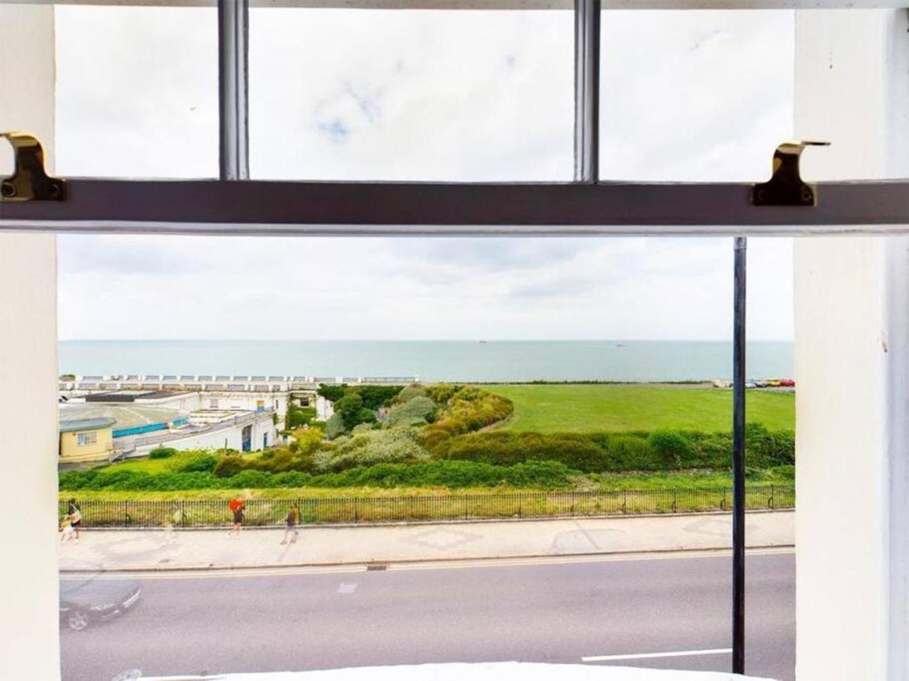 Captain'S Quarters - Stunning Sea Views Apartment Margate Ngoại thất bức ảnh